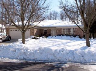10 Whitechapel Dr, Mount Laurel, NJ 08054