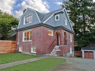 8517 28th Ave NW, Seattle, WA 98117