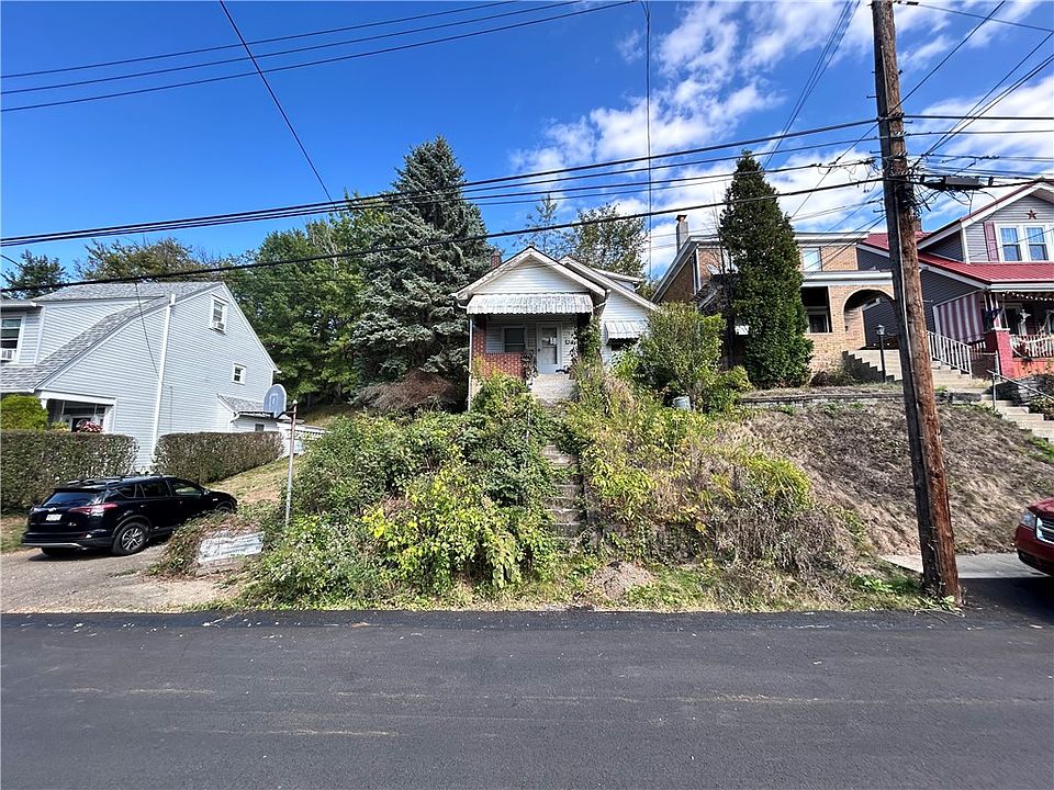 2nd image of 236 Park Ave