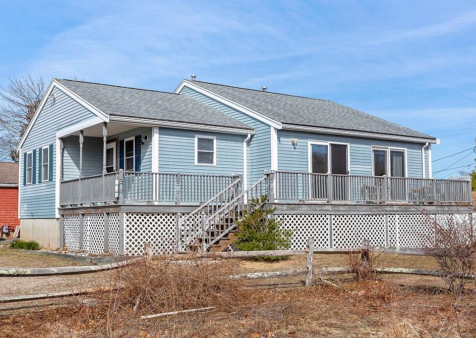 1st image of 20 Evergreen St