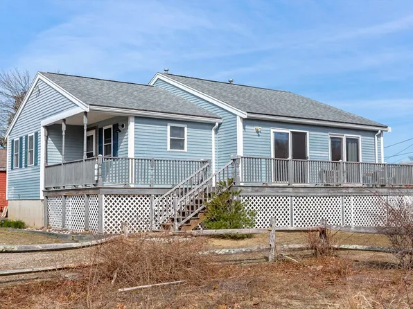 20 Evergreen St, Wareham, MA 02571