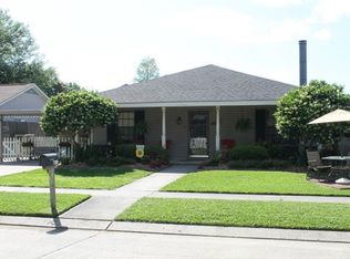 400 Longwood Dr, Destrehan, LA 70047