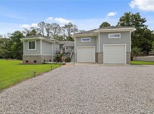 31753 River Pines Dr, Springfield, LA 70462