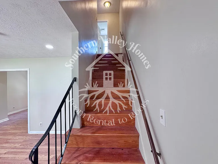 1634 Huntley Ridge Dr — Photo 12