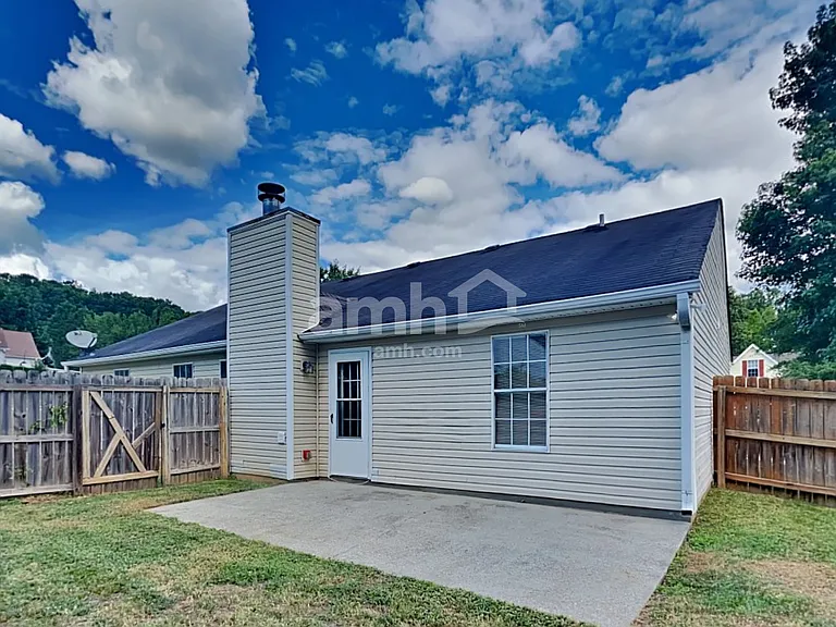 1300 Wilkes Crest Dr — Photo 18