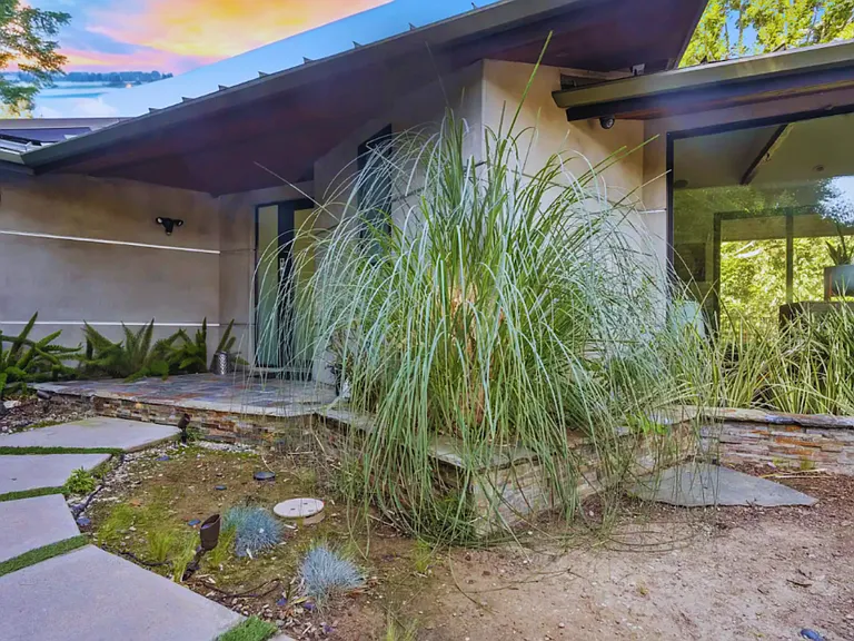 3217 Oakley Dr — Photo 24
