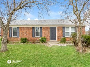 11001 Cedar Hill Ct, Louisville, KY