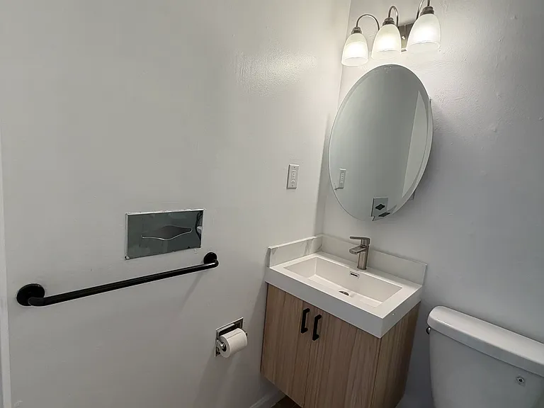150 Landers St #2 — Photo 9