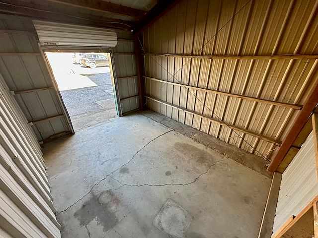 2nd image of 315 S Cascade St #4