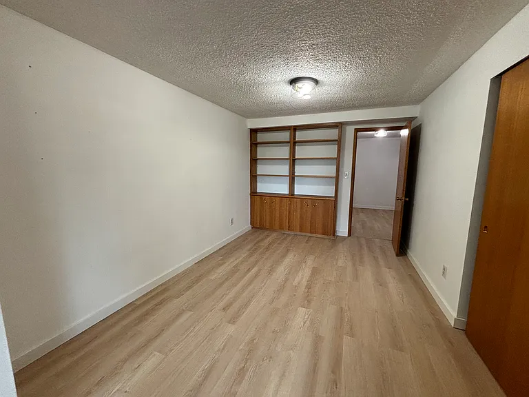 3257 Halverson Ave — Photo 16
