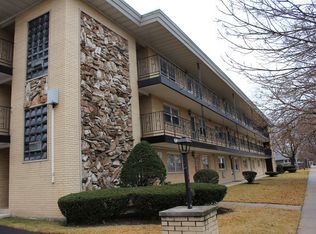 6161 W Higgins Ave APT 6, Chicago, IL 60630