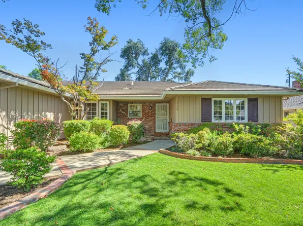1294 Noonan Dr, Sacramento, CA 95822