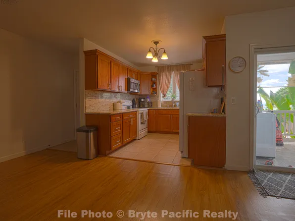 99-045 Hokio Pl, Aiea, HI