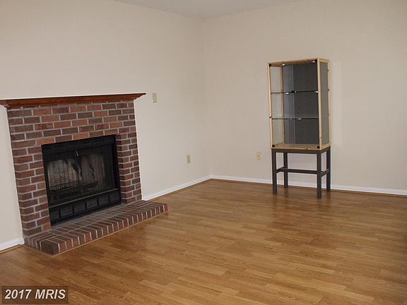 2nd image of 11192 Brunswick Pl