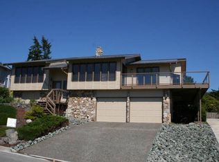 2605 Highland Dr, Anacortes, WA 98221