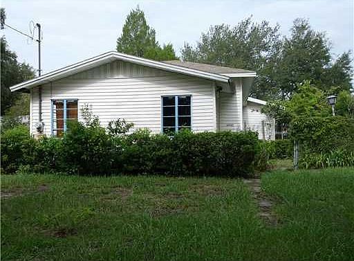 1st image of 6502 N Wellington Ave