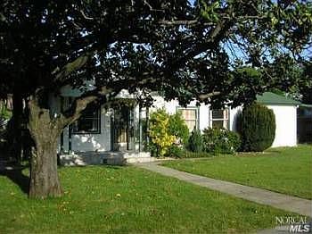 2nd image of 1040 5th St