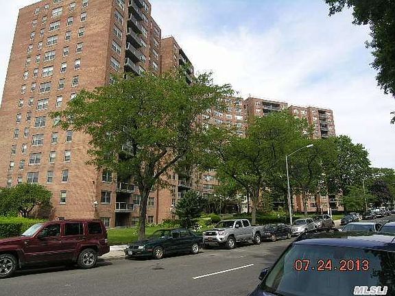 2nd image of 61-20 Grand Central Pkwy #C907