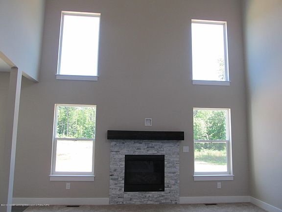 4th image of 11320 Sand Hill Dr