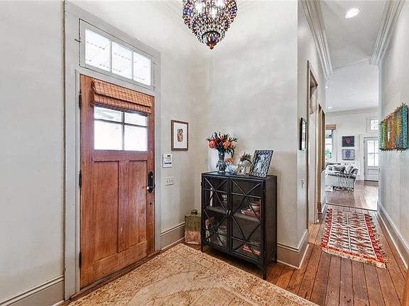 3rd image of 6013 Tchoupitoulas St