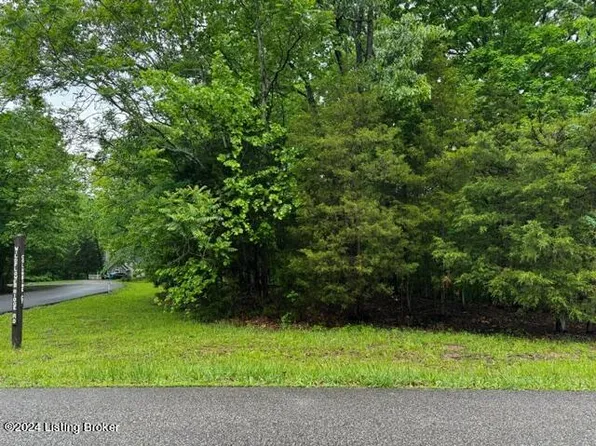 949 Columbine Ct, Brandenburg, KY 40108