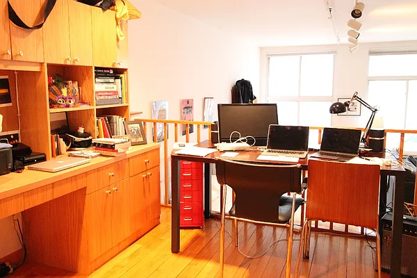 Rented by Level Group | media 38