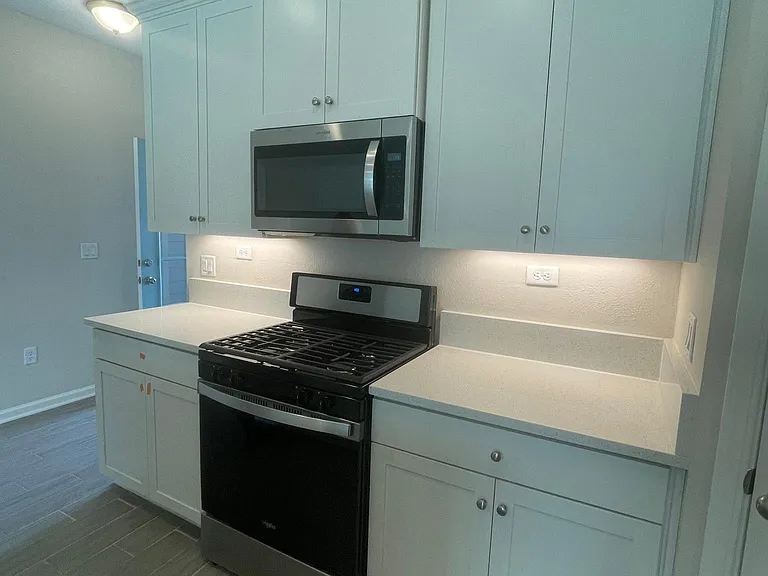 270 Brandon Lakes Dr #270 — Photo 36