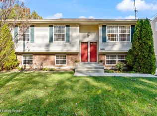 8303 Damascus Rd, Louisville, KY 40228