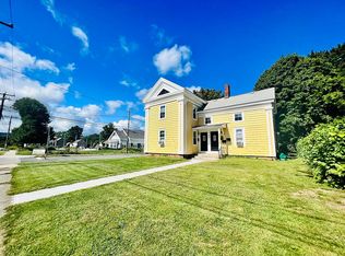 25 Pleasant St, Greenfield, MA 01301