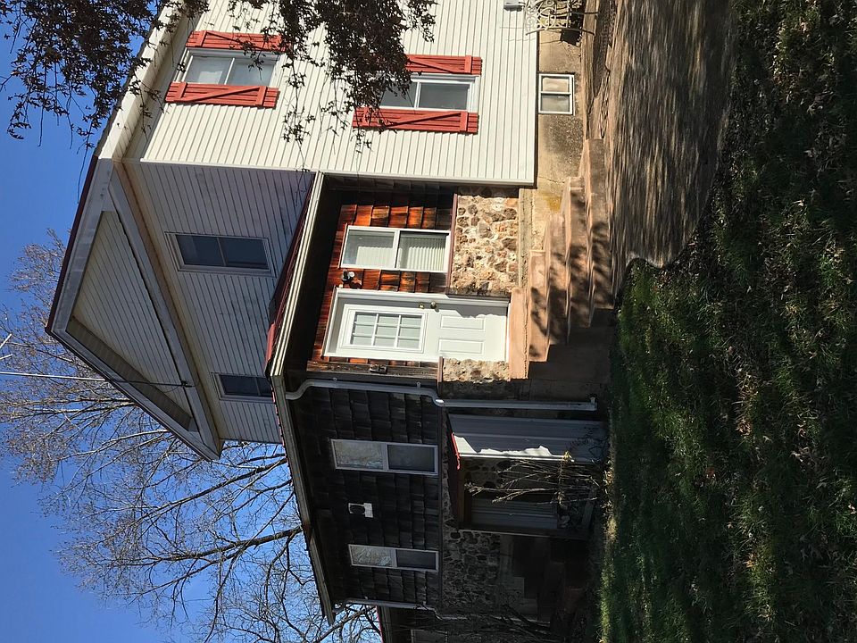 2nd image of 5859 Buffalo Ridge Rd