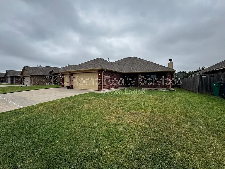 8020 Kaden Rd — Photo 3