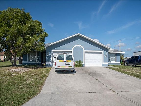 2nd image of 1002/1004 SE 9th Ct