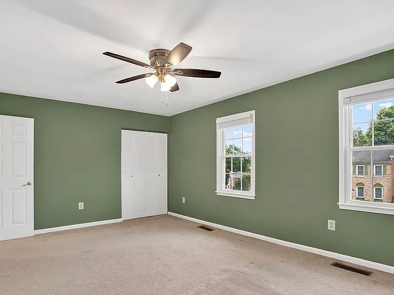 9507 Saluda Ct — Photo 13