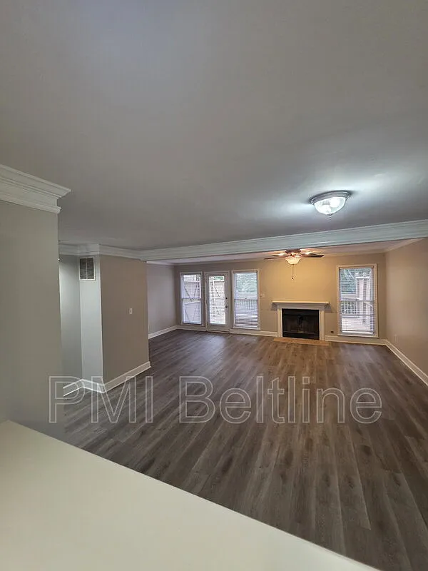 2 bed, 2.5 bath, 1512 sqft, $1,900 — Photo 1