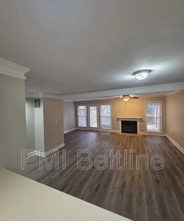 2663 Arbor Glen Pl