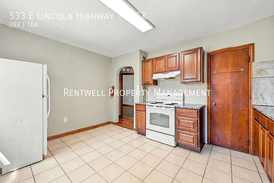 Large 2 Bed 1 Bath - Coatesville — Photo 3