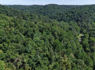 230 Oxbow Ln, New Matamoras, OH 45767
