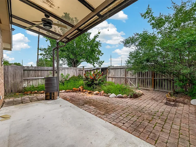 23734 Indian Hills Way — Photo 47