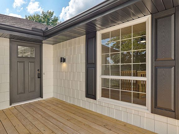 4th image of 515 E Kingsley Street