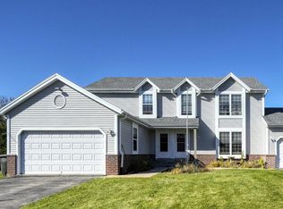 418 6th St, Waterford, WI 53185