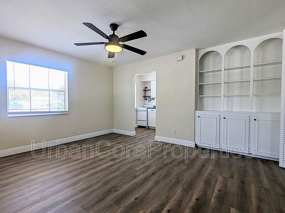 3rd image of 311 24th Ave N APT 1