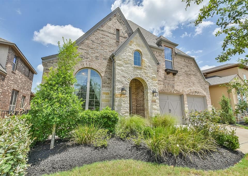 1st image of 17910 Olde Oaks Estate Ct
