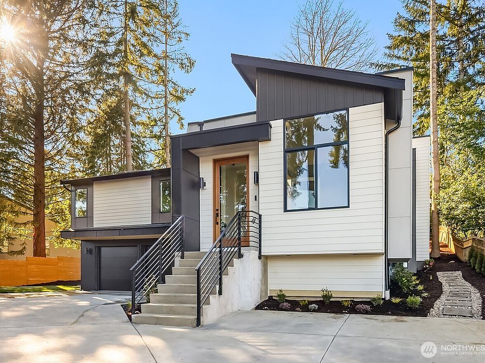 1st image of 2109 129th Avenue SE