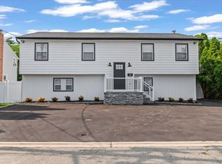 5 Willis Ave Floor 1, Syosset, NY 11791