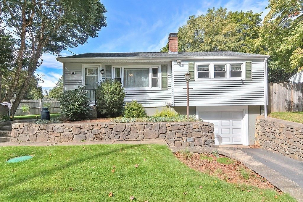 55 Plain St, Upton, MA 01568 Zillow