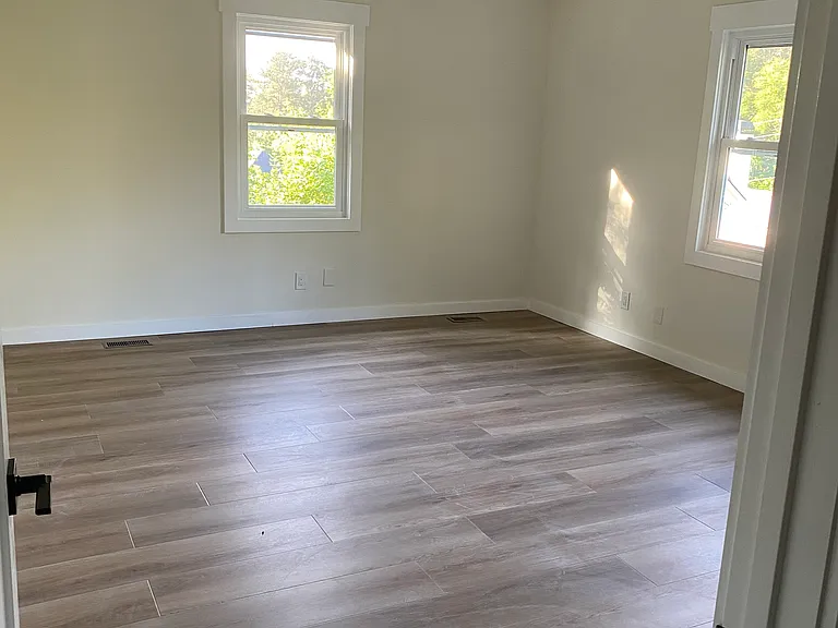 664 Scales Rd — Photo 12