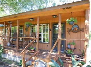 41 Lowery Ln, Huntsville, TX 77320