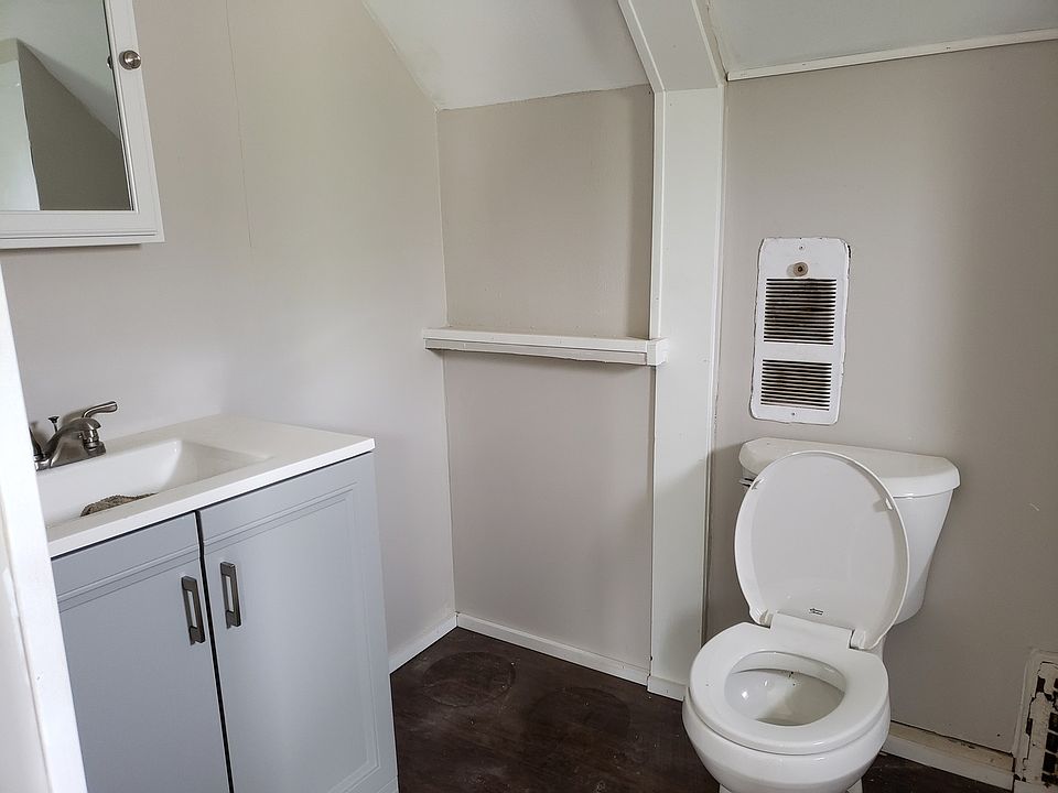 1st image of 651 E Wabash St #3