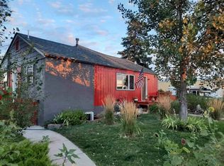 112 6th Ave, Belle Fourche, SD 57717