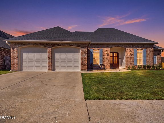 2nd image of 127 Tonbridge Dr